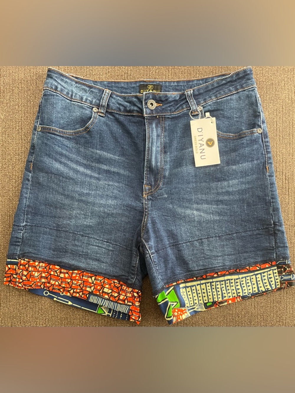 NWT Women’s D’iyanu Denim African Print Shorts Size 12